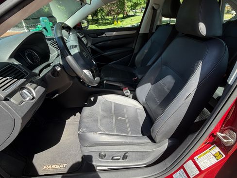 Used 2015 Volkswagen Passat 1.8T Wolfsburg Edition FWD image 6