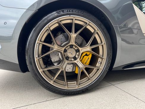 Used 2025 Mercedes-Benz AMG GT 63 image 17