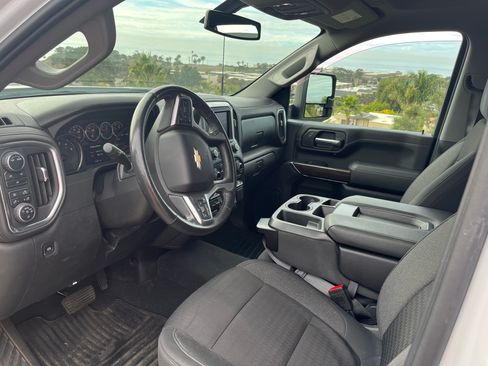 Used 2020 Chevrolet Silverado 2500 LT w/ All Star Edition image 9