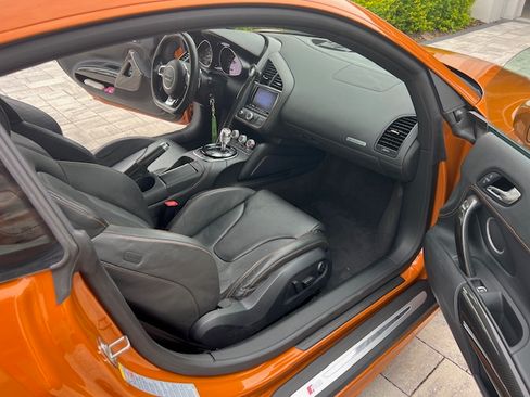 Used 2014 Audi R8 V10 image 16