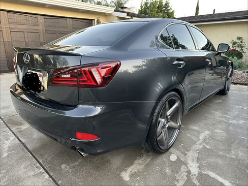 Used 2006 Lexus IS 350 image 10