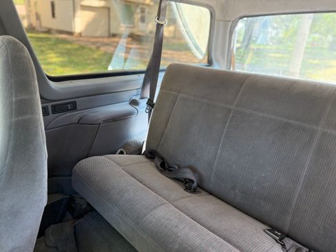 Used 1994 Ford Bronco image 13