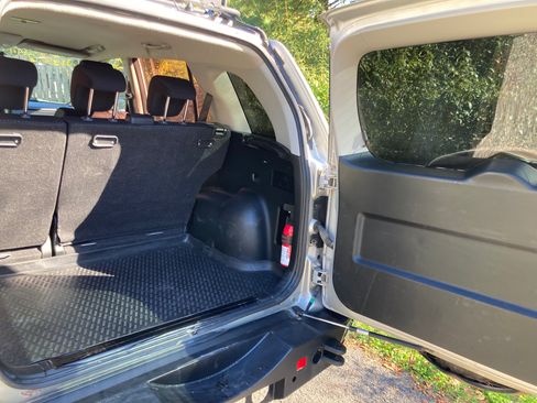 Used 2007 Suzuki Grand Vitara 4WD image 8