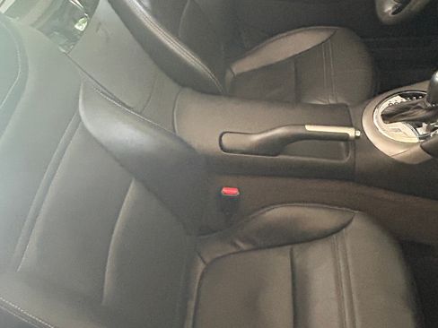 Used 2007 Pontiac Solstice Convertible w/ Premium Package image 8