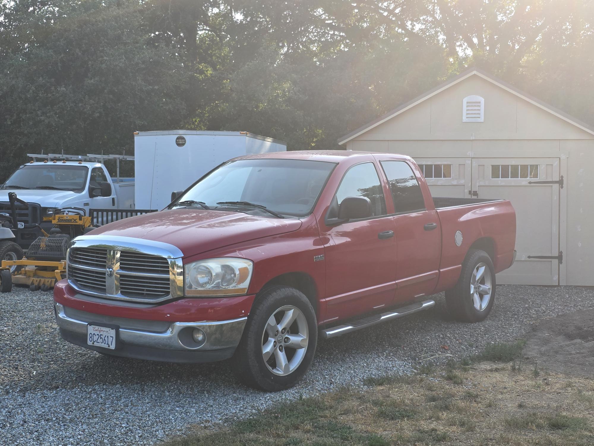 Used 2006 Dodge Ram 1500 Truck SLT w/ Quad Cab Big Horn Value Group RWD image 1