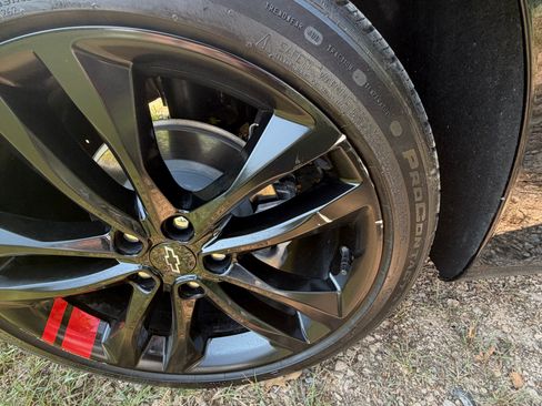 Used 2024 Chevrolet Malibu LT w/ Redline Edition FWD image 5