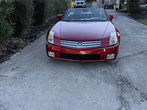 Used 2005 Cadillac XLR Convertible 2D image 10