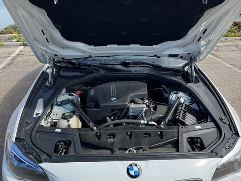 Used 2016 BMW 528i Sedan image 11