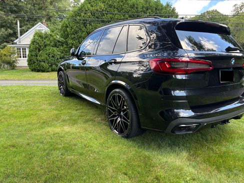 Used 2019 BMW X5 xDrive50i w/ M Sport Package AWD/4WD image 5