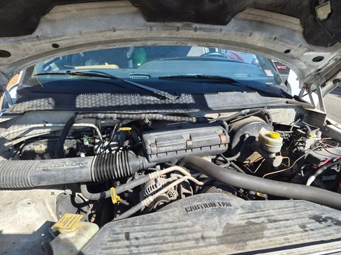 Used 2000 Dodge Ram 1500 Truck 2WD Quad Cab image 14