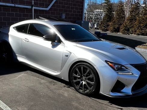 Used 2015 Lexus RC F w/ Premium Package RWD image 18