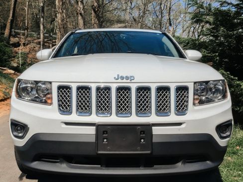 Used 2017 Jeep Compass High Altitude image 14