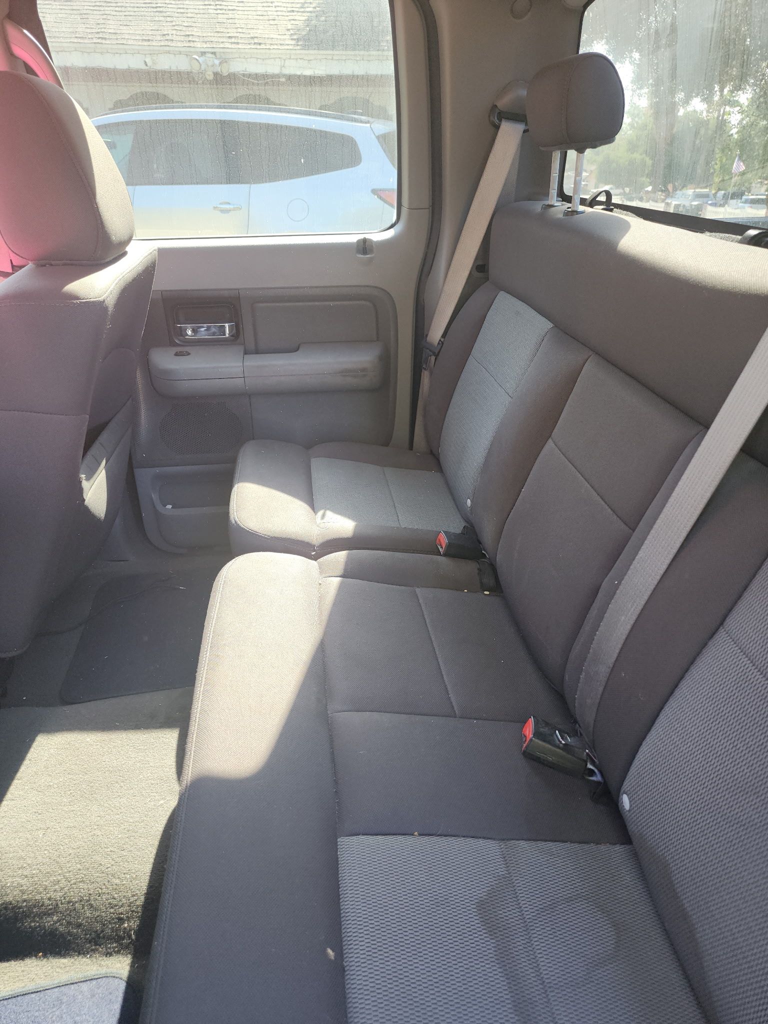 Used 2005 Ford F150 XLT RWD image 16