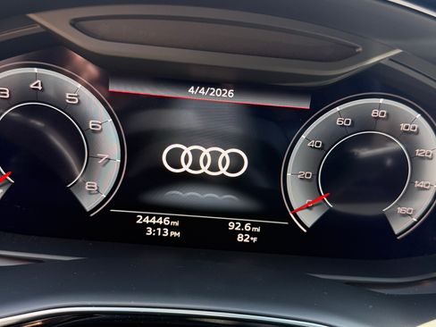 Used 2023 Audi Q7 3.0T Premium image 9