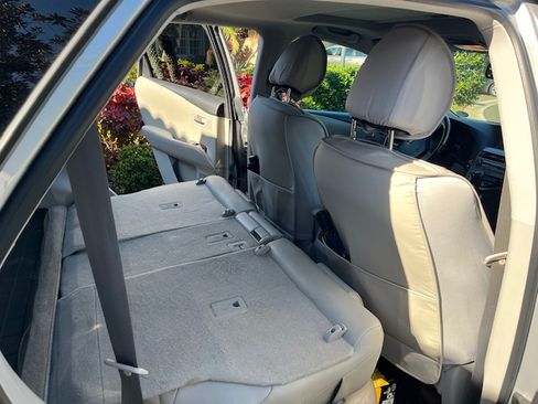 Used 2010 Lexus RX 350 2WD image 5