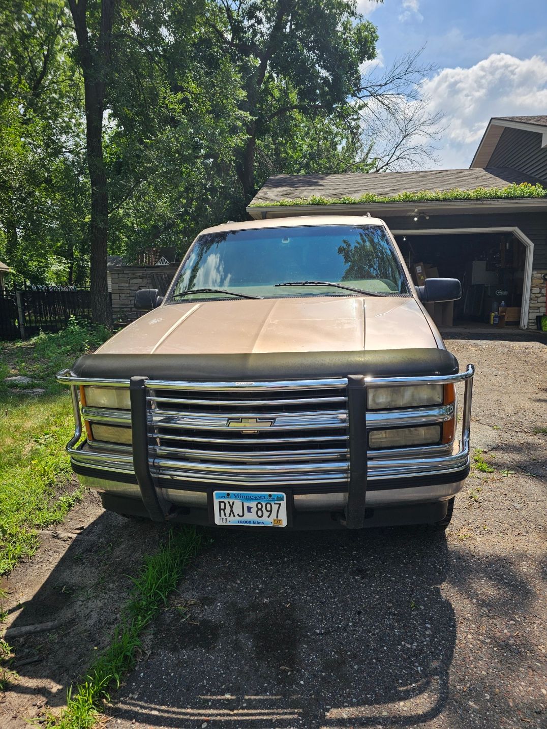 Used 1999 Chevrolet Suburban 4WD w/ Preferred Equipment Group 2 image 1