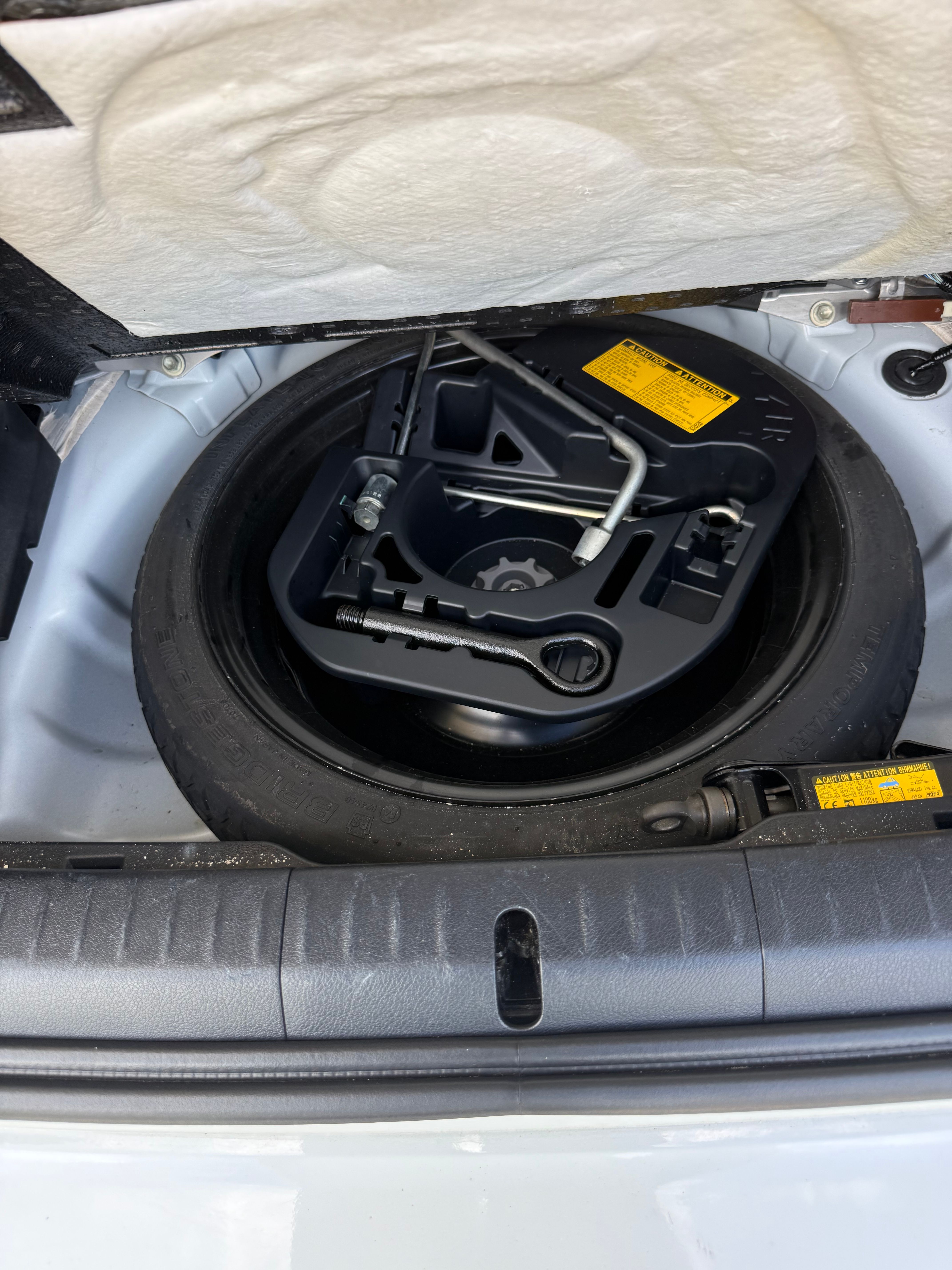 Used 2013 Lexus CT 200h w/ Premium Pkg w/Backup Camera FWD image 26