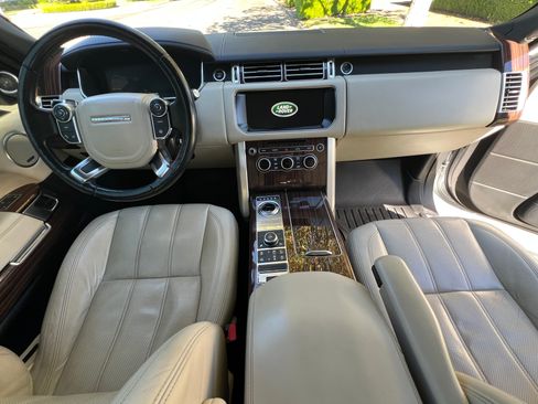 Used 2017 Land Rover Range Rover HSE AWD/4WD image 17