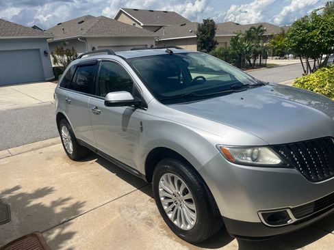 Used 2013 Lincoln MKX FWD w/ Class II Trailer Tow Pkg image 2