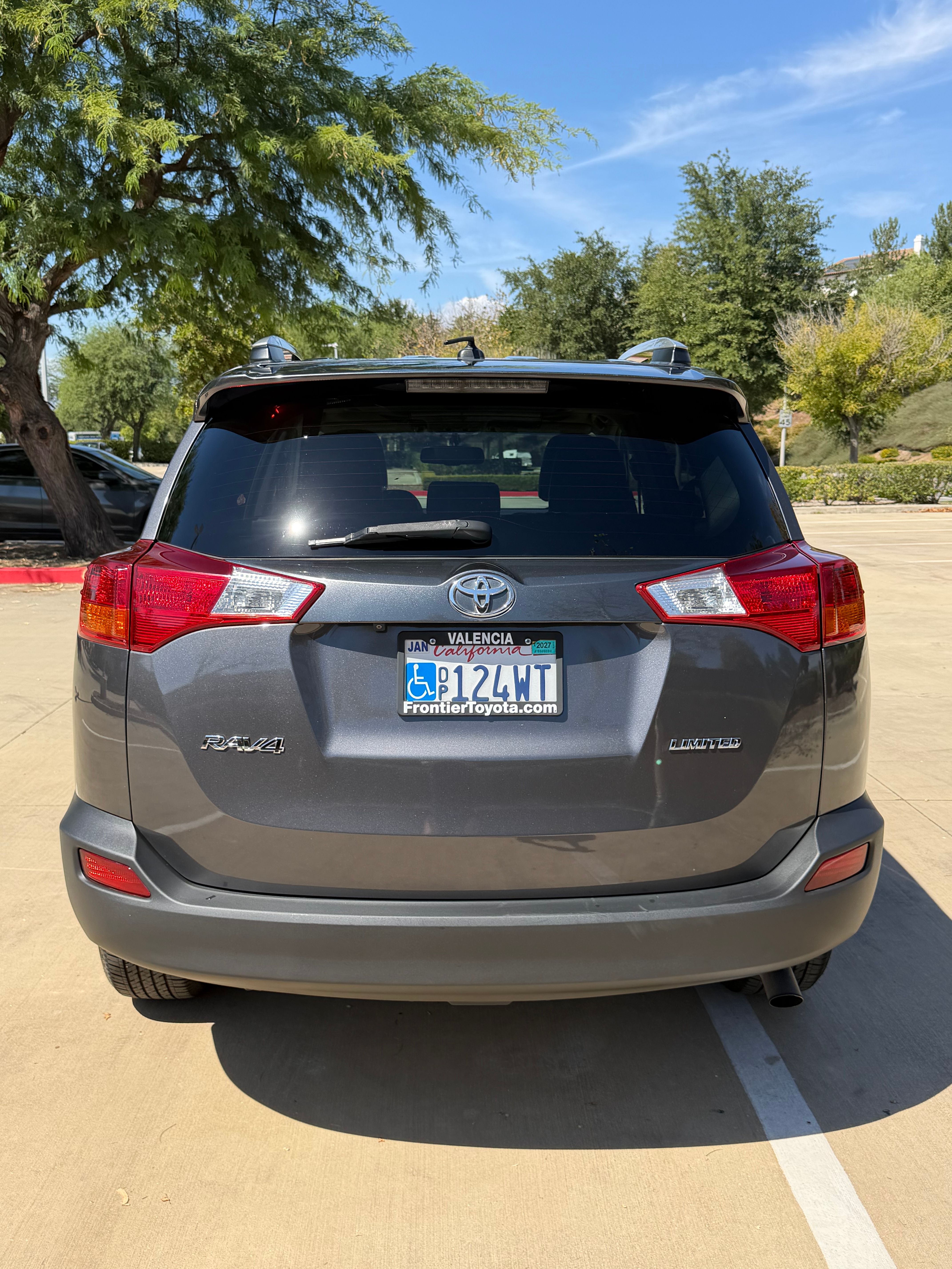 Used 2015 Toyota RAV4 Limited FWD image 10