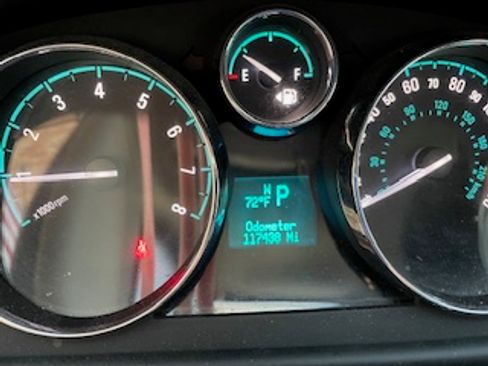 Used 2014 Chevrolet Captiva Sport LT w/ Convenience Package image 25