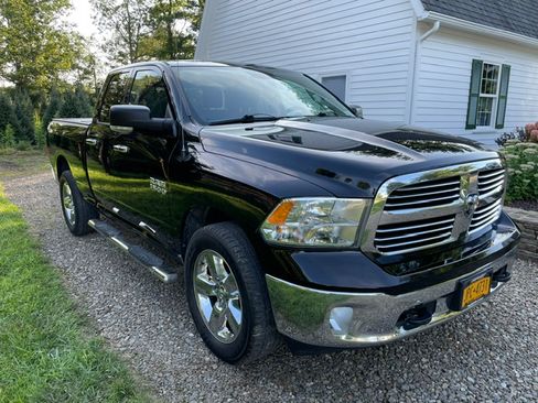 Used 2014 RAM 1500 Big Horn AWD/4WD image 2
