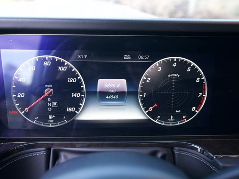 Used 2021 Mercedes-Benz G 550 image 13