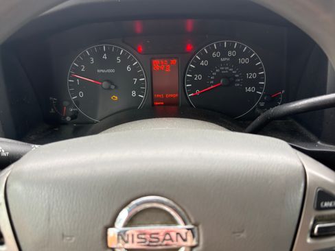 Used 2015 Nissan NV 1500 SV w/ Technology Package image 6