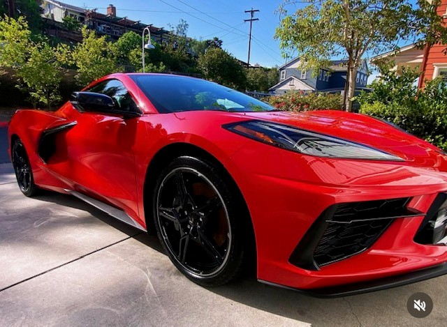 Used 2023 Chevrolet Corvette Stingray Premium Cpe w/ Z51 Performance Package RWD image 1