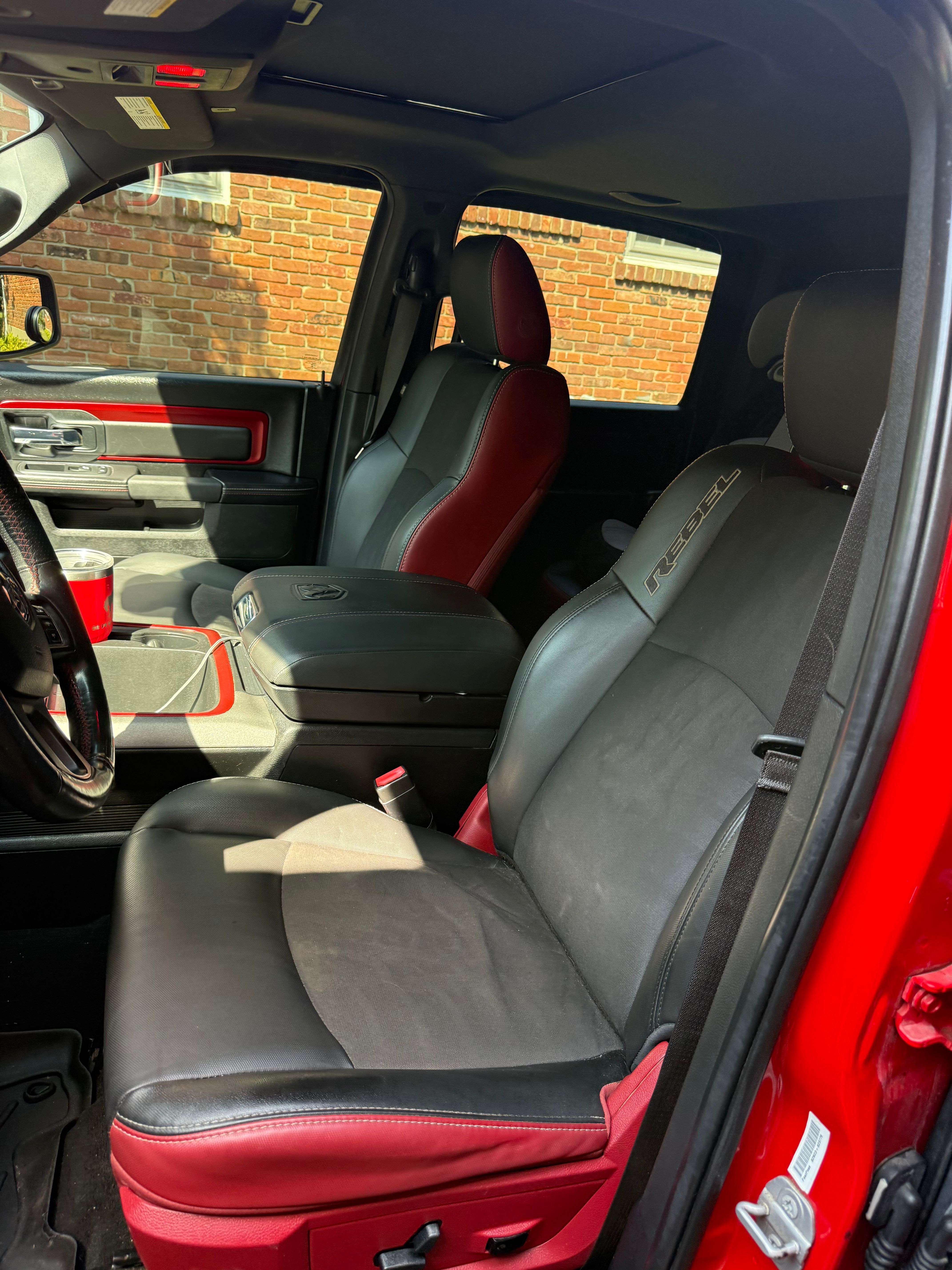 Used 2018 RAM 1500 Rebel w/ Luxury Group AWD/4WD image 11