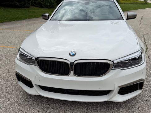 Used 2020 BMW M550i xDrive w/ Executive Package AWD/4WD image 1