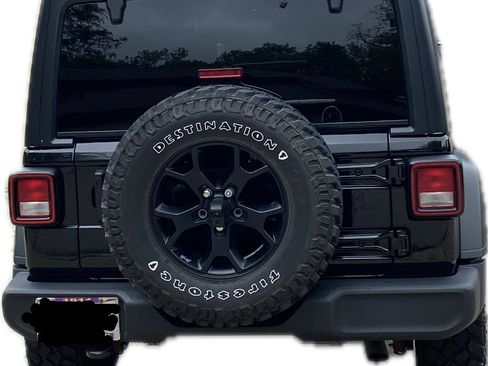 Used 2021 Jeep Wrangler Unlimited Sport image 4