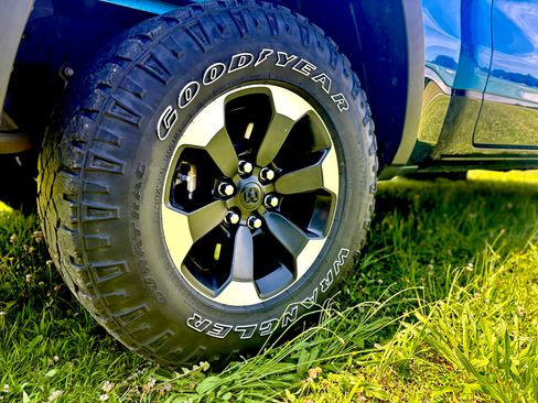 Used 2021 RAM 1500 Rebel w/ Rebel Level 2 Equipment Group AWD/4WD image 6