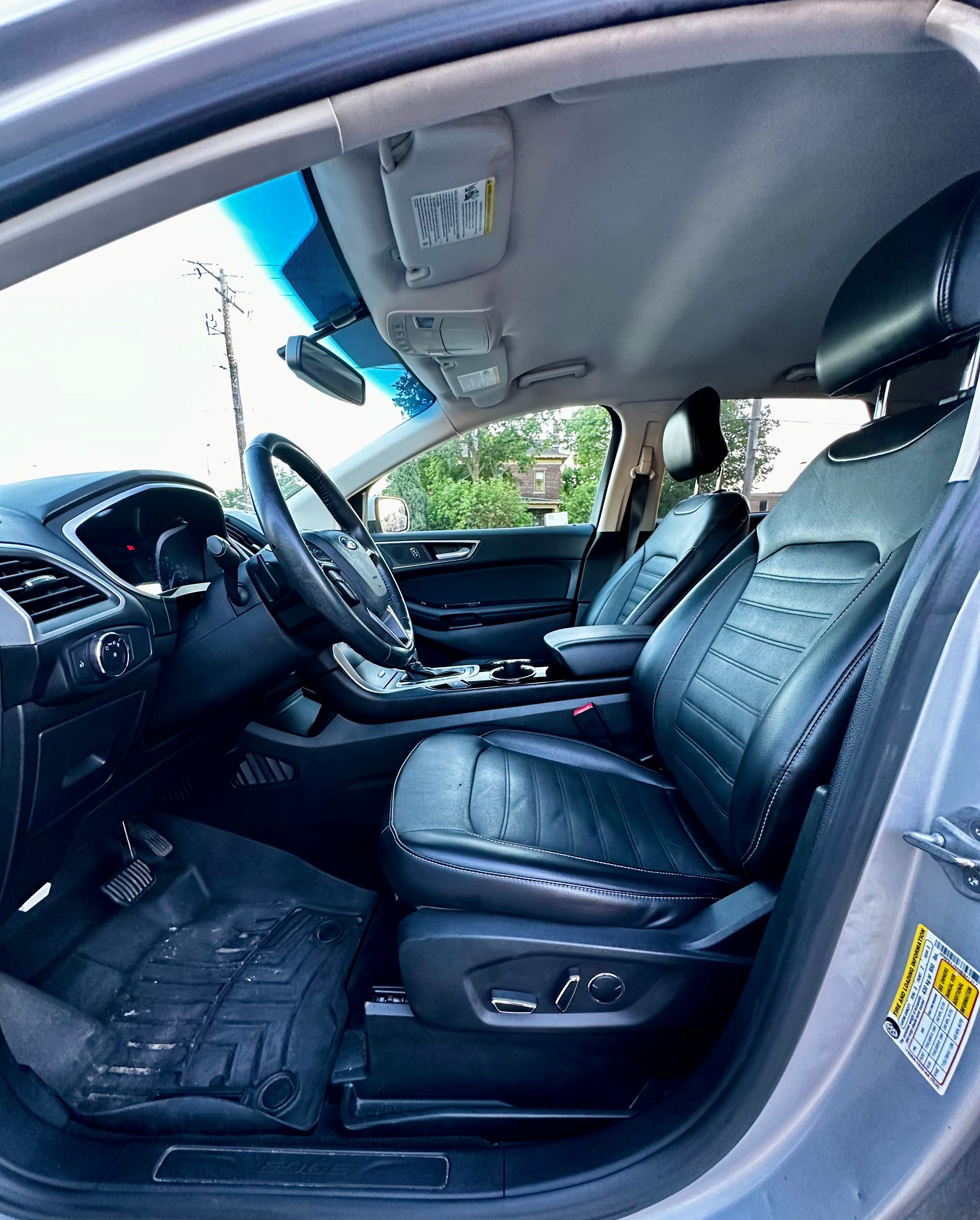 Used 2017 Ford Edge SEL AWD/4WD image 22