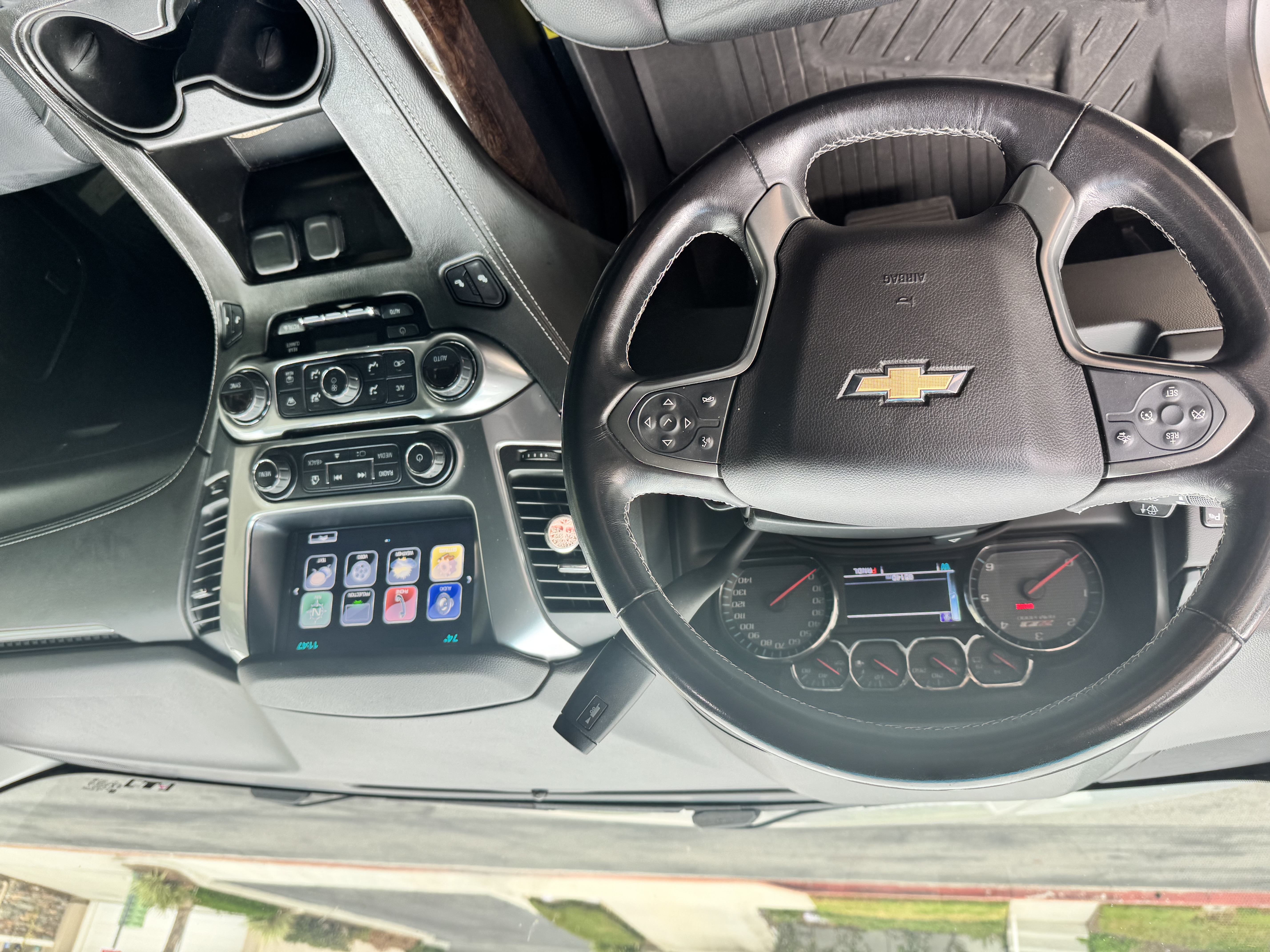 Used 2019 Chevrolet Tahoe LT AWD/4WD image 8