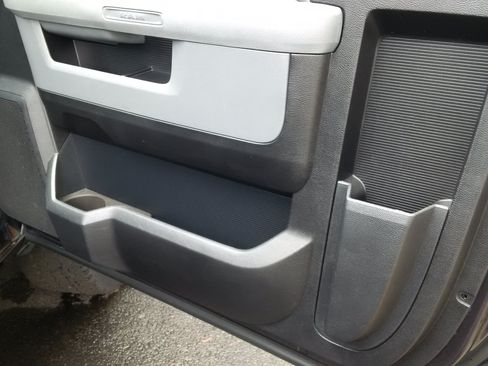 Used 2015 RAM 3500 Tradesman w/ Power & Remote Entry Group image 24