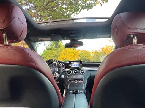 Used 2015 Mercedes-Benz C 300 Sedan image 21