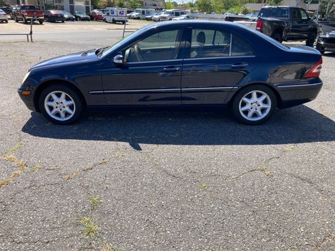 Used 2004 Mercedes-Benz C 320 4MATIC Sedan image 1