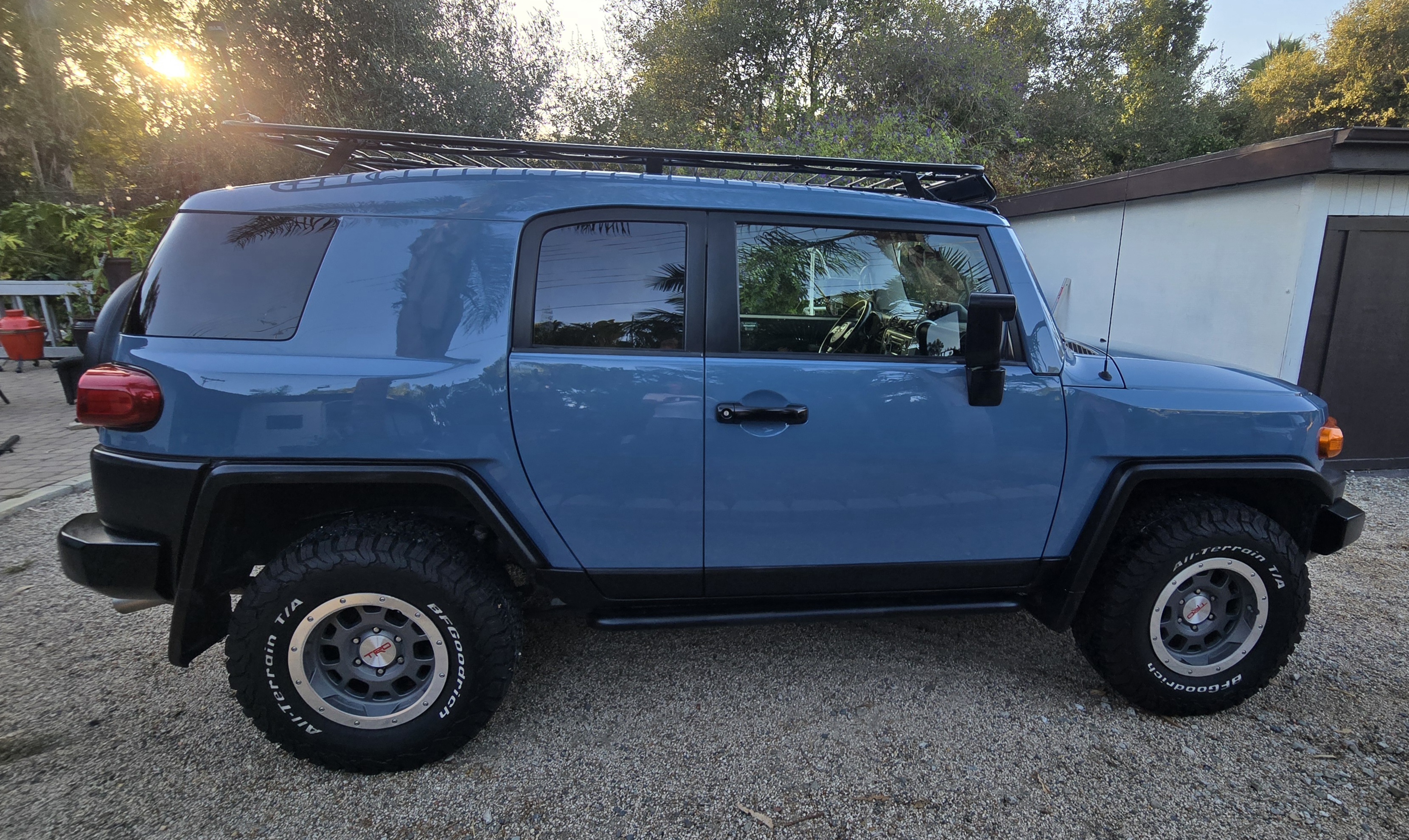 Used 2014 Toyota FJ Cruiser 4WD w/ Trail Teams Ultimate Edition image 5