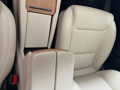 Used 2020 Tesla Model S Performance image 23