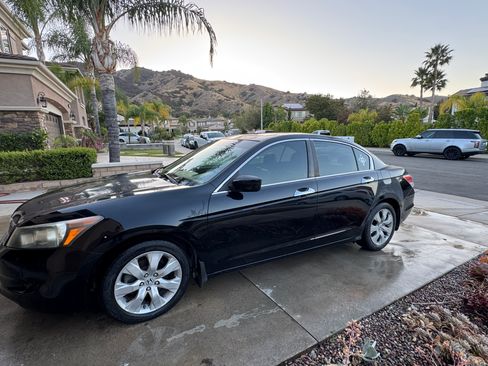 Used 2009 Honda Accord EX-L image 2