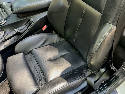 Used 2006 BMW 650i Convertible image 9