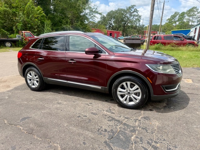 Used 2017 Lincoln MKX Premiere FWD image 2