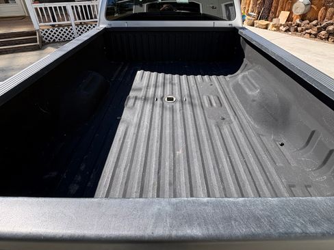 Used 2016 Ford F250 XL w/ Power Equipment Group image 9