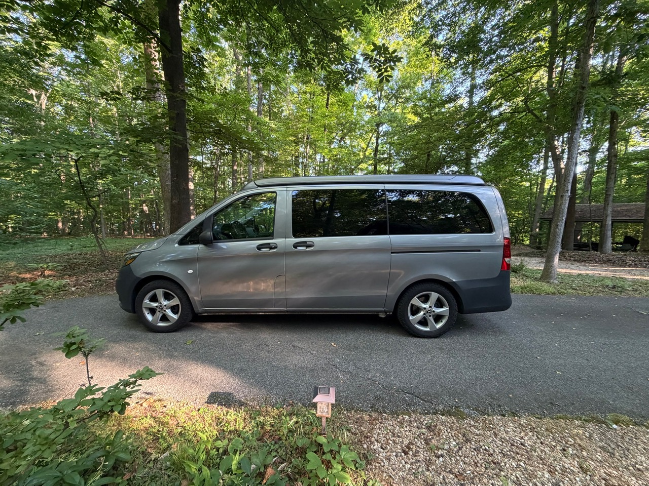 Used 2020 Mercedes-Benz Metris Passenger image 5