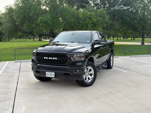 Used 2019 RAM 1500 Big Horn RWD image 1