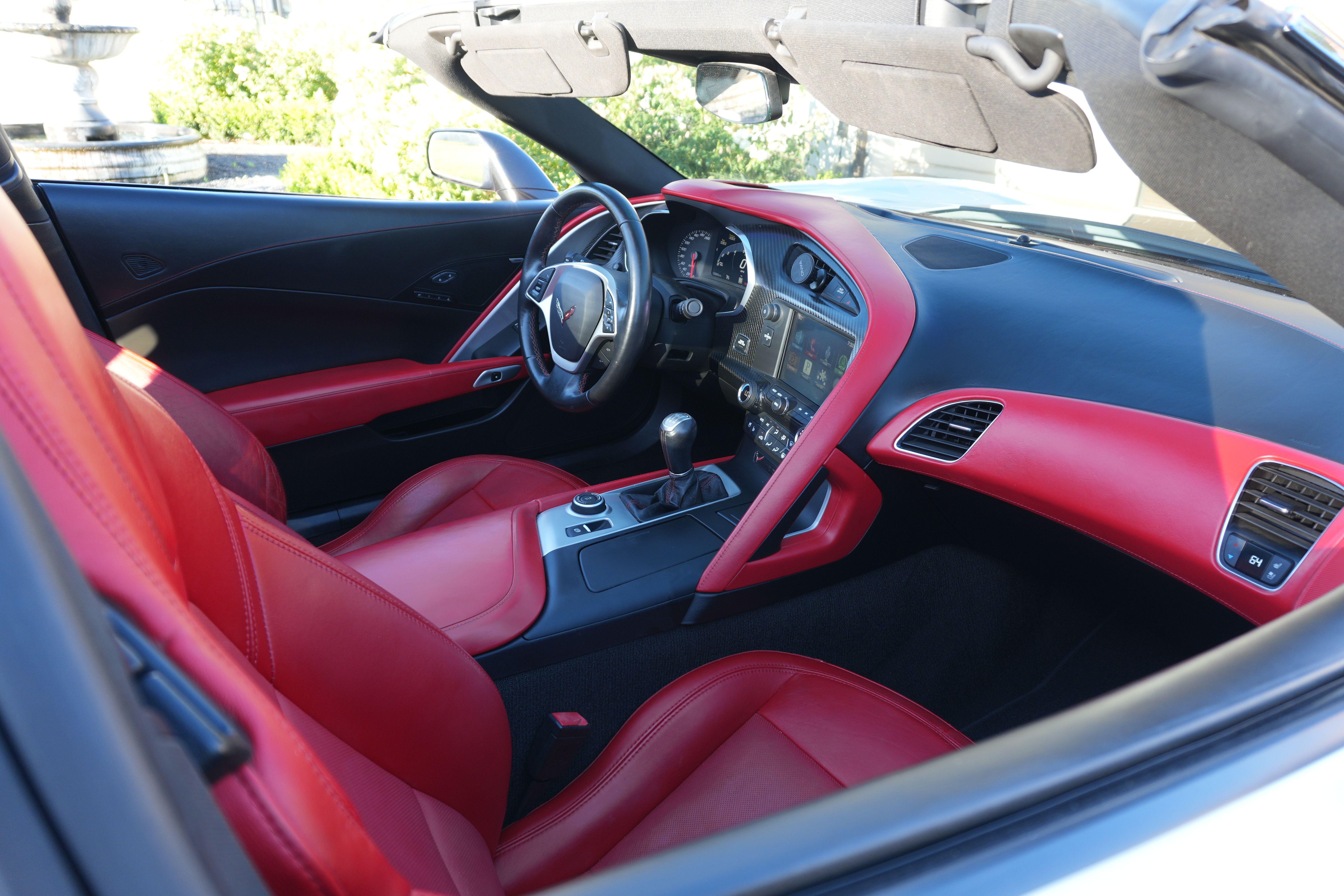 Used 2014 Chevrolet Corvette Stingray Coupe w/ 3LT Preferred Equipment Group RWD image 4