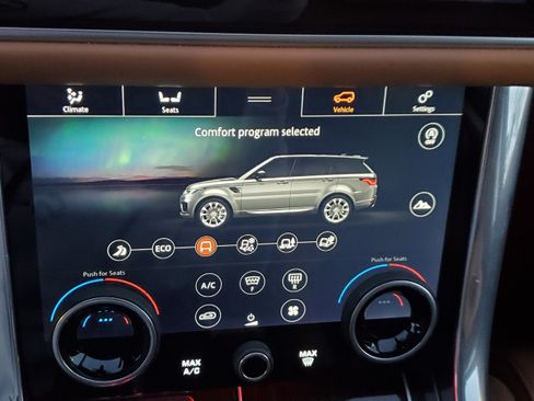 Used 2018 Land Rover Range Rover Sport HSE Dynamic image 26