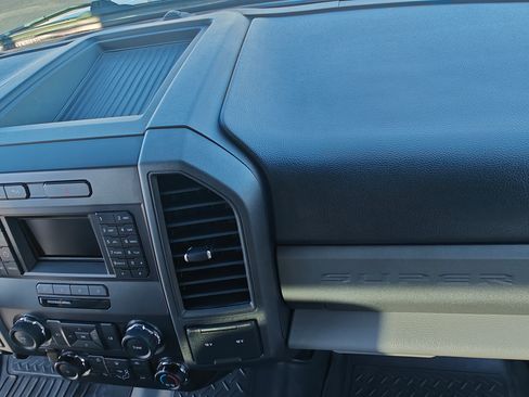 Used 2017 Ford F250 XL w/ STX Appearance Package image 22