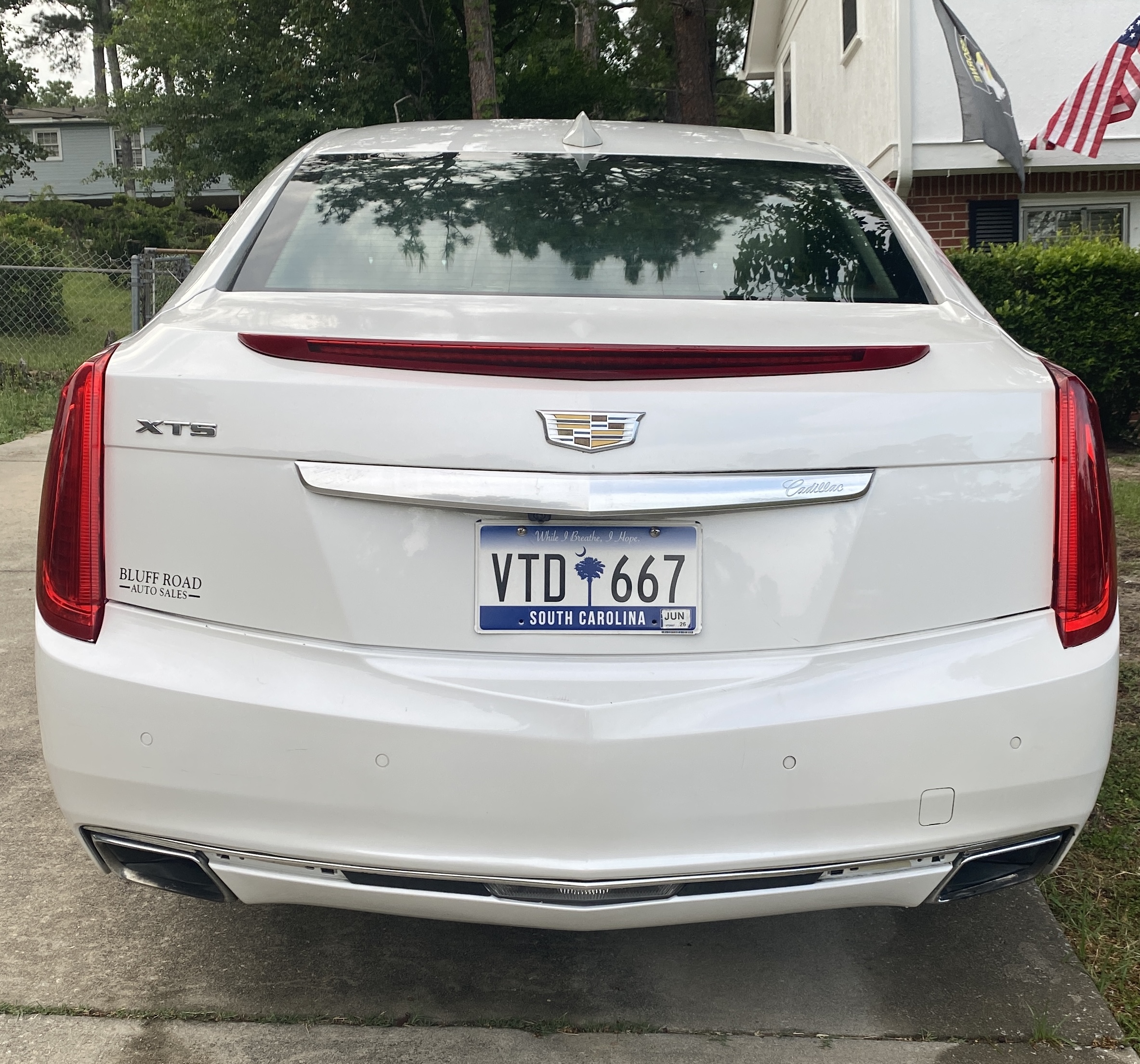 Used 2016 Cadillac XTS Luxury w/ Driver Awareness Package FWD image 14